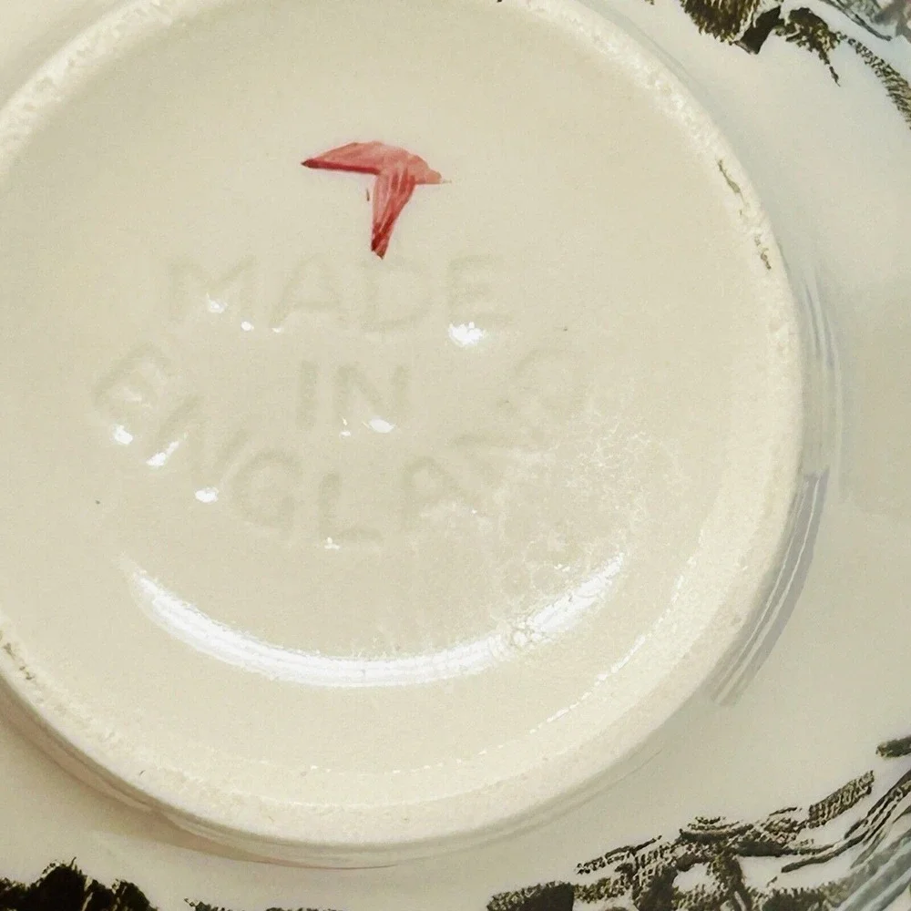 Johnson Brothers Friendly Village Tea Cup & Saucer Ice House Set of 3 (6 pieces)